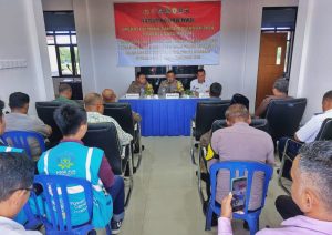 POLRES SABU RAIJUA LAKUKAN RAPAT KOORDINASI BERSAMA INSTANSI TERKAIT DAN TOKOH AGAMA DALAM RANGKA OPS SAMANA SANTA TURANGGA-2024